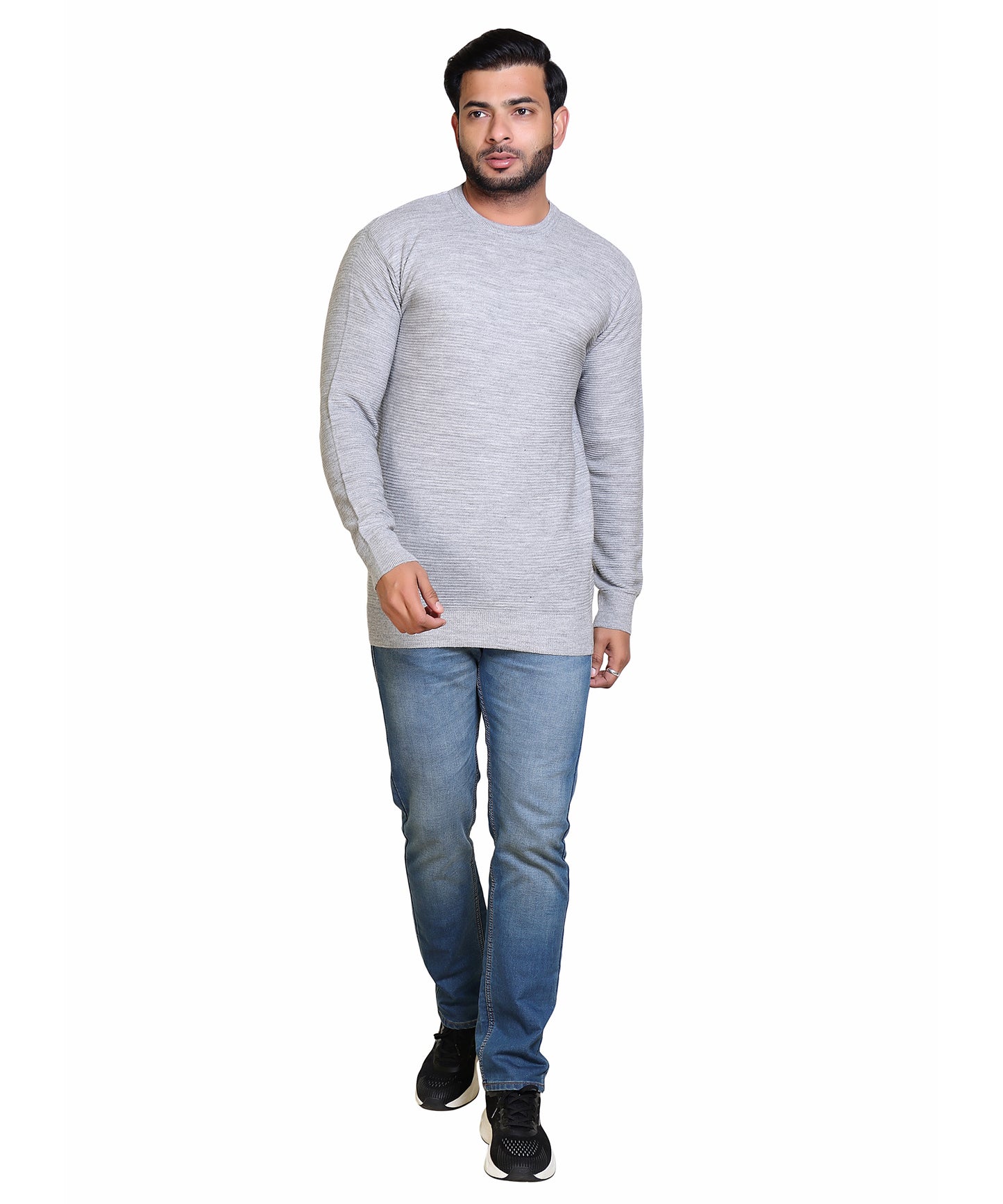 Men's Solid Round Neck Silver Grey Sweater