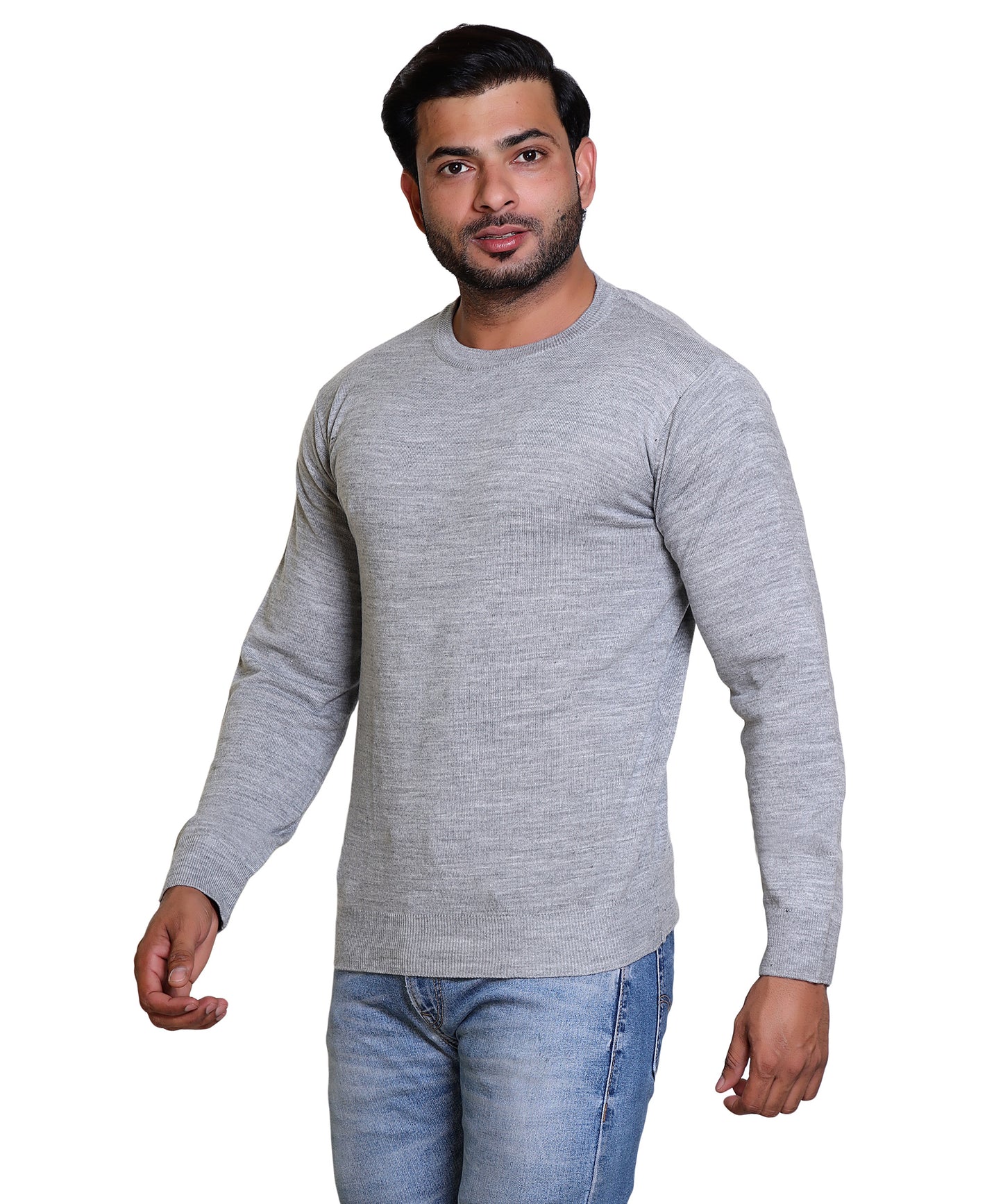 Men's Solid Round Neck Grey Sweater