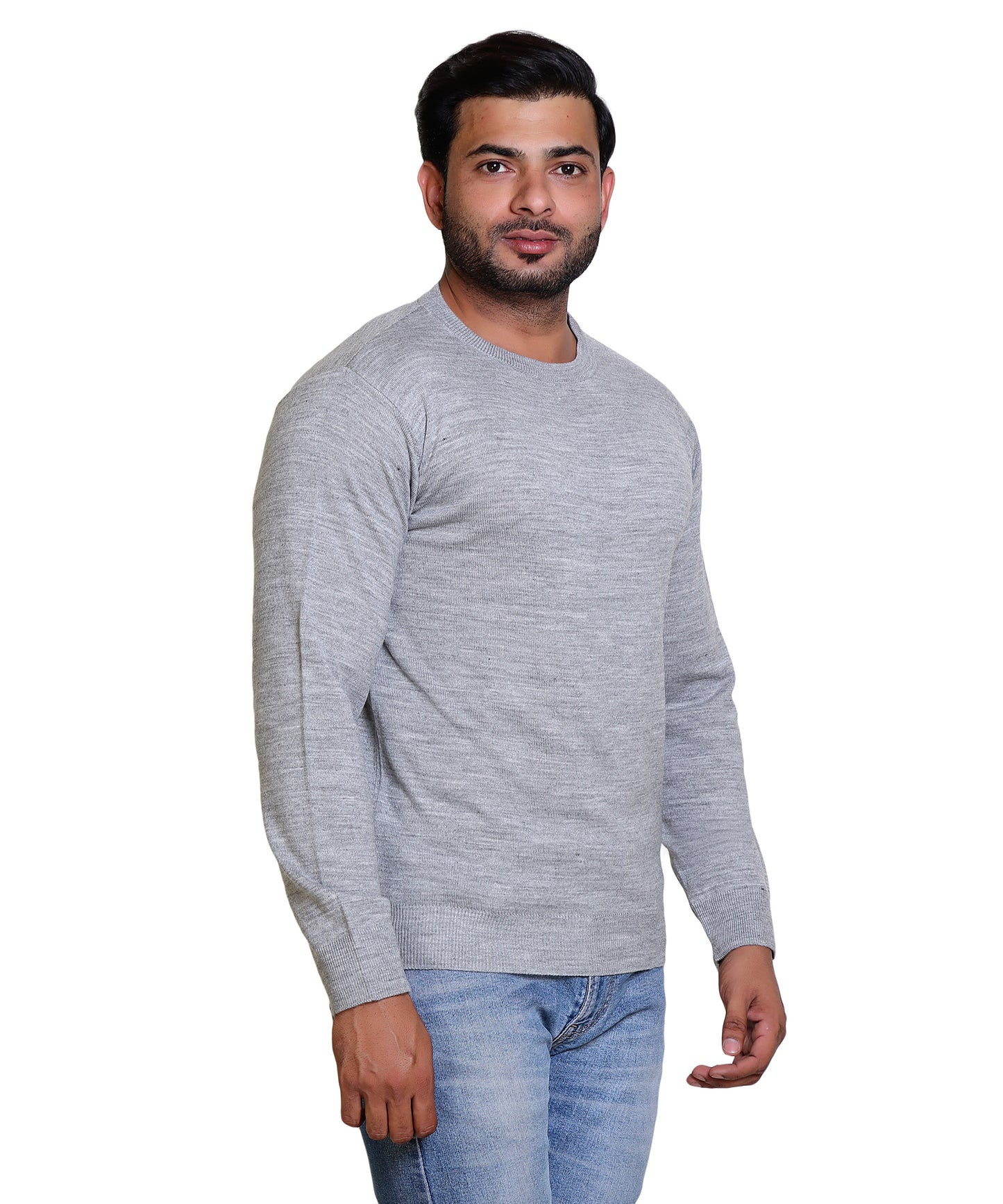 Men's Solid Round Neck Grey Sweater