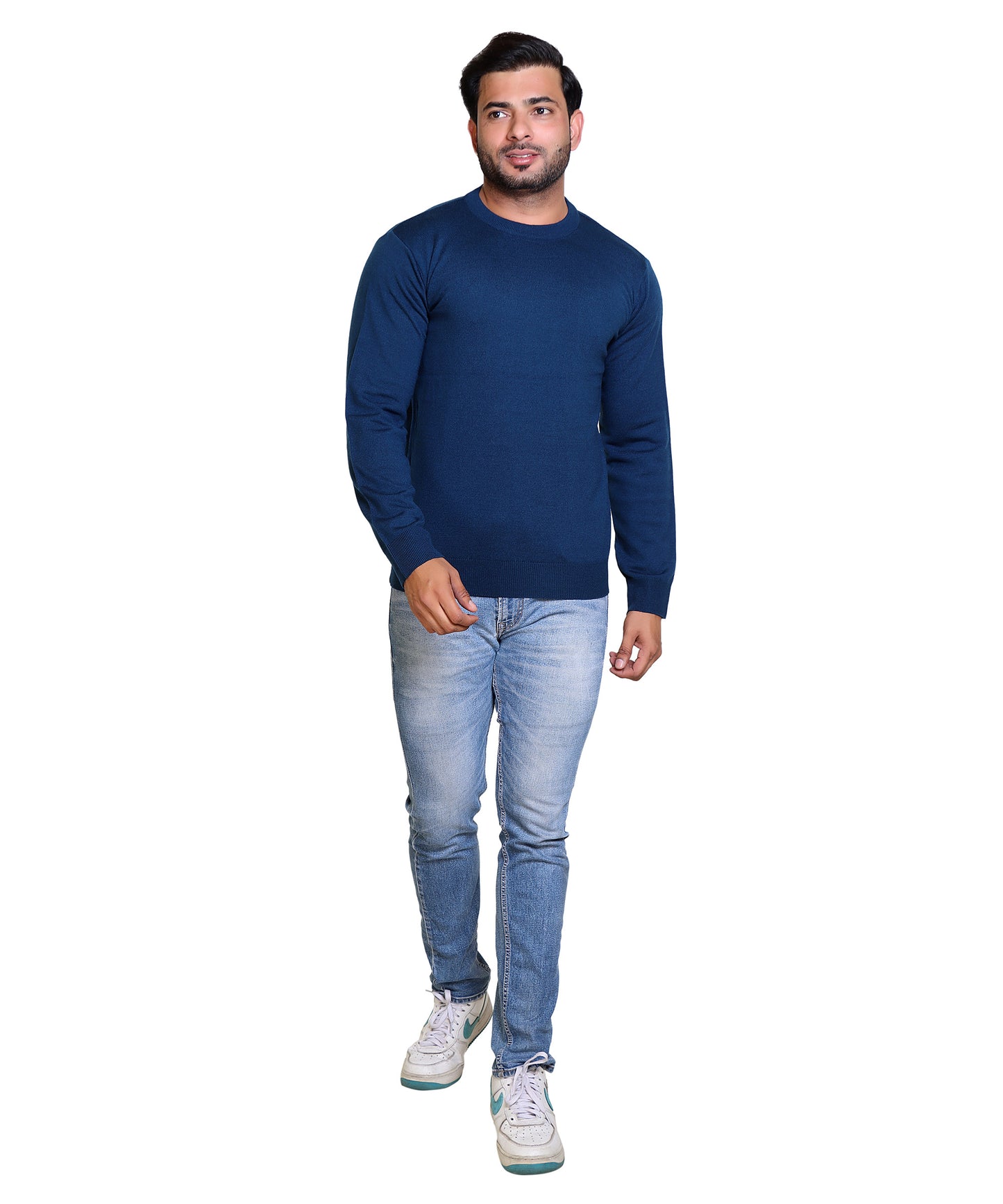 Men's Solid Round Neck Nevy Sweater